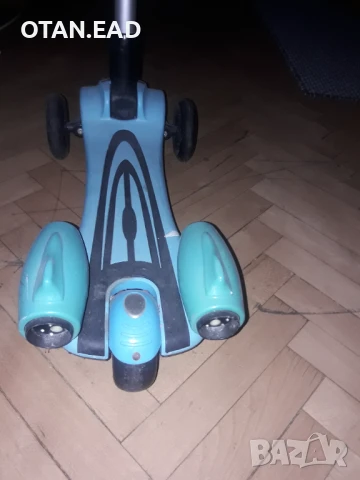 Тротинетка синя 