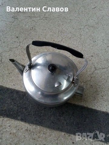 Електрически чайник 