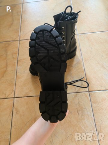 Нови Дамски Боти Missguided , снимка 3 - Дамски боти - 41829246