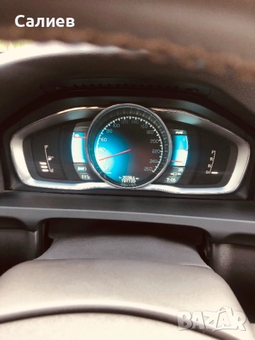 Волво в60, снимка 2 - Автомобили и джипове - 52904287