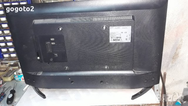 SAMSUNG UE32J4000AW на части , снимка 2 - Телевизори - 38800656