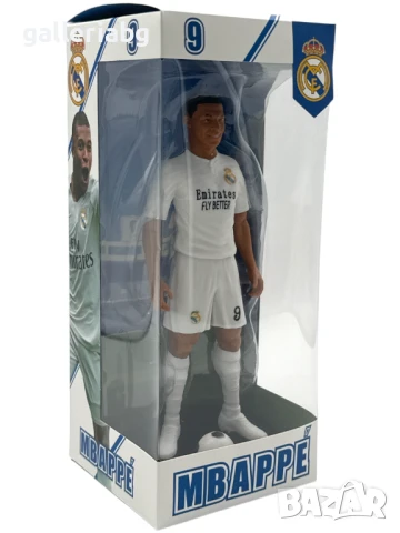 Фигурка на Mbappé с екип на Real Madrid – модел №9 с кутия и топка, снимка 2 - Фигурки - 51262762