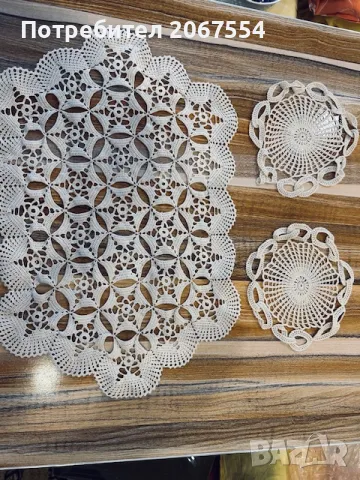 Дантелени плетива на една кука - карета, възглавнички, снимка 3 - Декорация за дома - 49577811