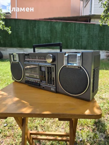 Продавам Philips D8234., снимка 3 - Радиокасетофони, транзистори - 55893543