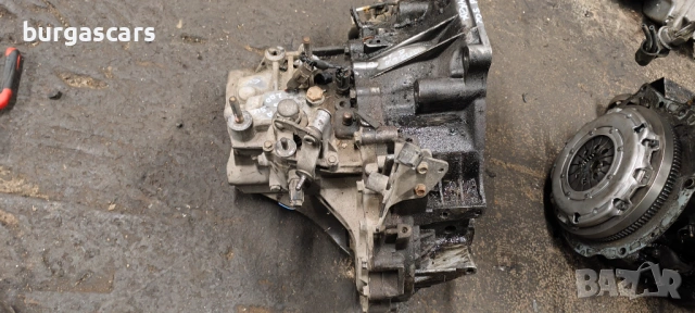 Ръчна скоростна кутия Mazda 6 2.0D GG 5 скорости, снимка 4 - Части - 53497701