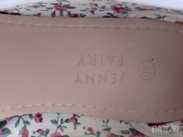 Дамски обувки,бели ,тип пантофка, снимка 2 - Дамски ежедневни обувки - 44456900