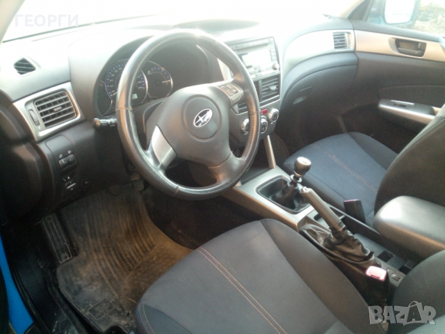 Субару Форестър, снимка 3 - Автомобили и джипове - 36310999