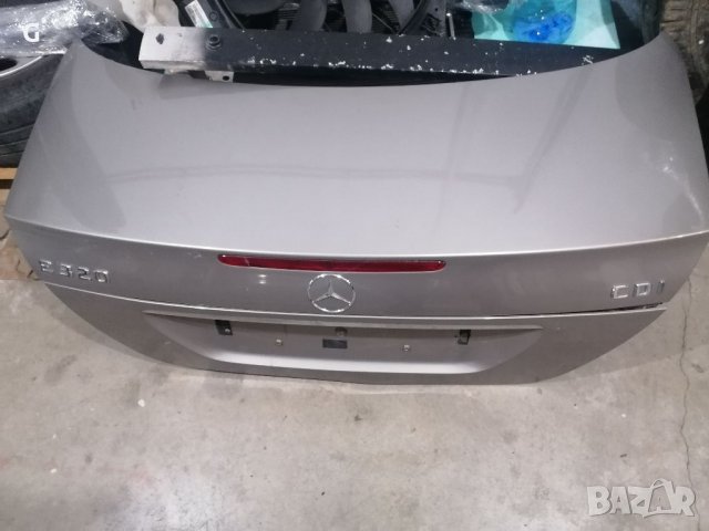 Заден Капак Мерцедес W211 , снимка 4 - Части - 39521858