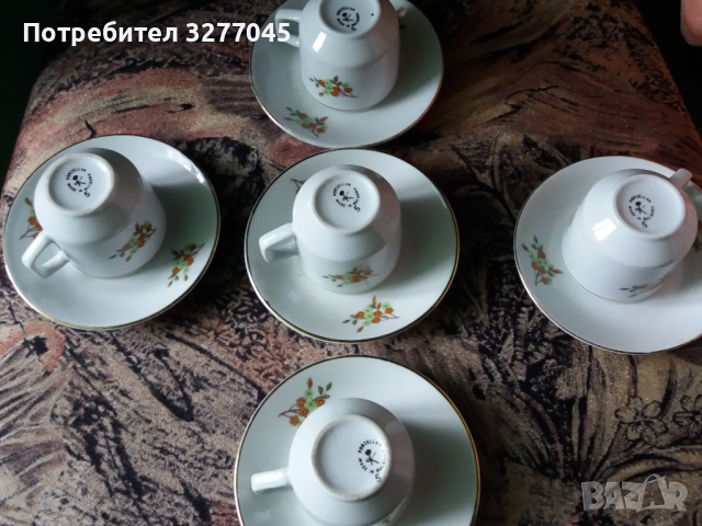 Порцеланов сервиз за късо кафе, снимка 4 - Сервизи - 36496776