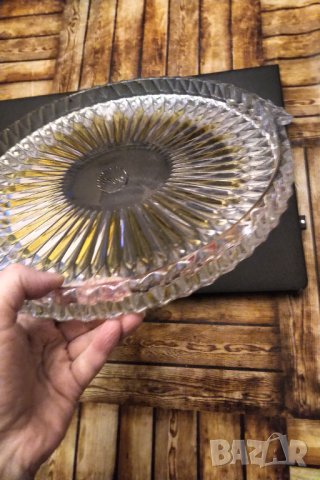 Бохемия Кристален поднос , снимка 2 - Аксесоари за кухня - 35994612