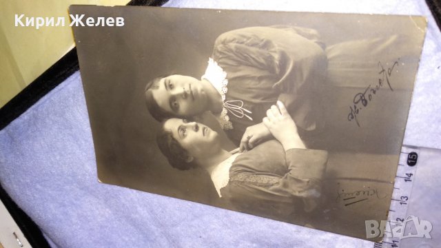 СТАРИННА СНИМКА ДВЕ ПРИЯТЕЛКИ СЕСТРИ ФОТОГРАФИЯ КАРТИЧКА 1917г. ЦАРСТВО БЪЛГАРИЯ 14425, снимка 11 - Колекции - 38631510