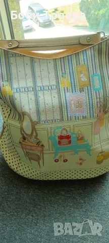 Дамска чанта висококачествена еко кожа в прекрасна цветова комбинация при лицевата част, снимка 2 - Чанти - 50575409