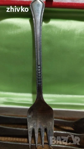 Сребърни десернти вилици ( дълбоко посребрени), снимка 3 - Нумизматика и бонистика - 50624122