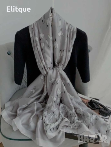 Пролетен шал с деликатен флорален принт. Размер: 90/180см, снимка 10 - Шалове - 52894813