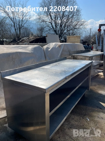 Работна маса неръждавейка, снимка 4 - Обзавеждане на кухня - 53747985