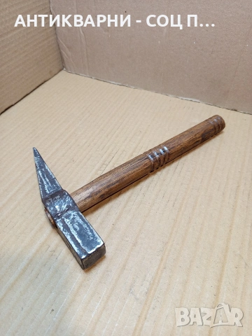 Соц Стар Каменоделски Чук 1кг С Дръжка От Дрян. НОМЕР 306.