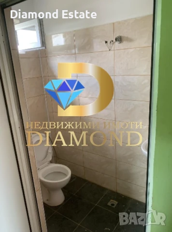 Двуетажна къща в село Градина общ. Първомай, снимка 13 - Къщи - 50778461