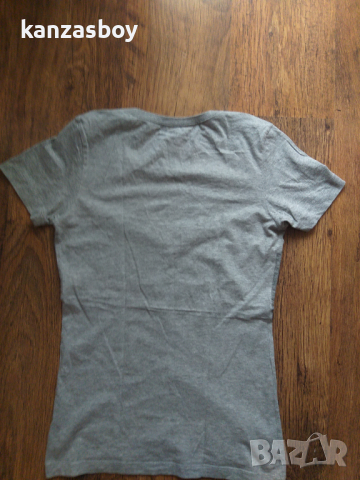 nike - страхотна дамска тениска КАТО НОВА, снимка 6 - Тениски - 36262104