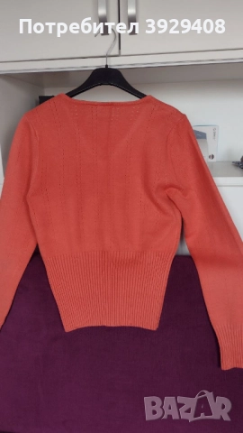 Дамски пуловер, снимка 2 - Блузи с дълъг ръкав и пуловери - 52464612