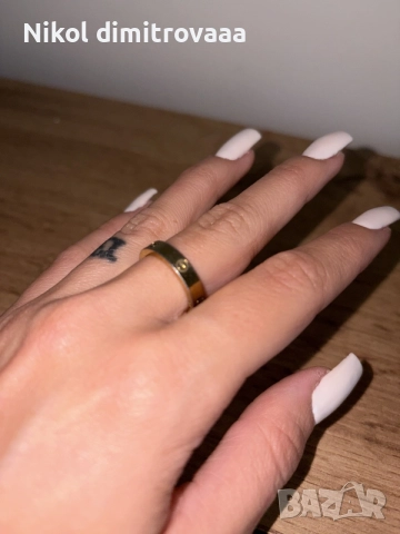 Дамски пръстен Cartier, снимка 2 - Пръстени - 56010915