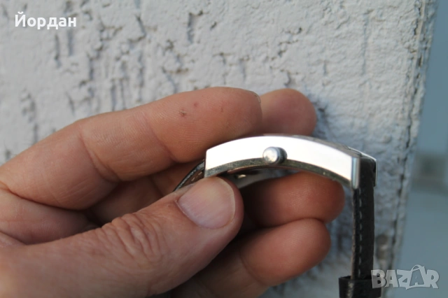 Дамски часовник ''Emporio Armani'' , снимка 15 - Дамски - 53711055