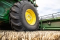 Гуми комбайн 460/70R24 IMP Traxion Harvest Vredestein, снимка 2