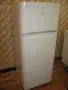 ХЛАДИЛНИК INDESIT TIAA 10 V.1 с горна камера, снимка 1