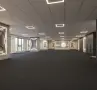 голям офис в бизнес сграда, снимка 7