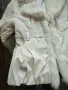 Красиво бяло дамско яке с пух, снимка 4