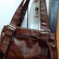 Дамска чанта тъмно кафява на цвят , снимка 3 - Чанти - 35802486