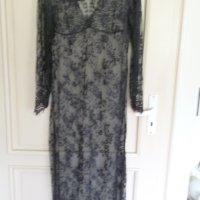 Дамска дантелена рокля - размер М/Л, снимка 1 - Рокли - 41841192