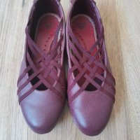 Дамски обувки Adidas 36 номер , снимка 1 - Маратонки - 40996761