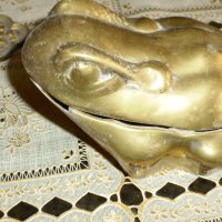 Месингови предмети - кръст и жаба , снимка 3 - Антикварни и старинни предмети - 41317409