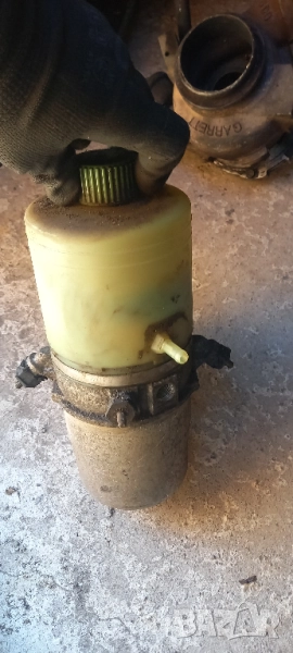 Хидравлична помпа Skoda Fabia I, снимка 1
