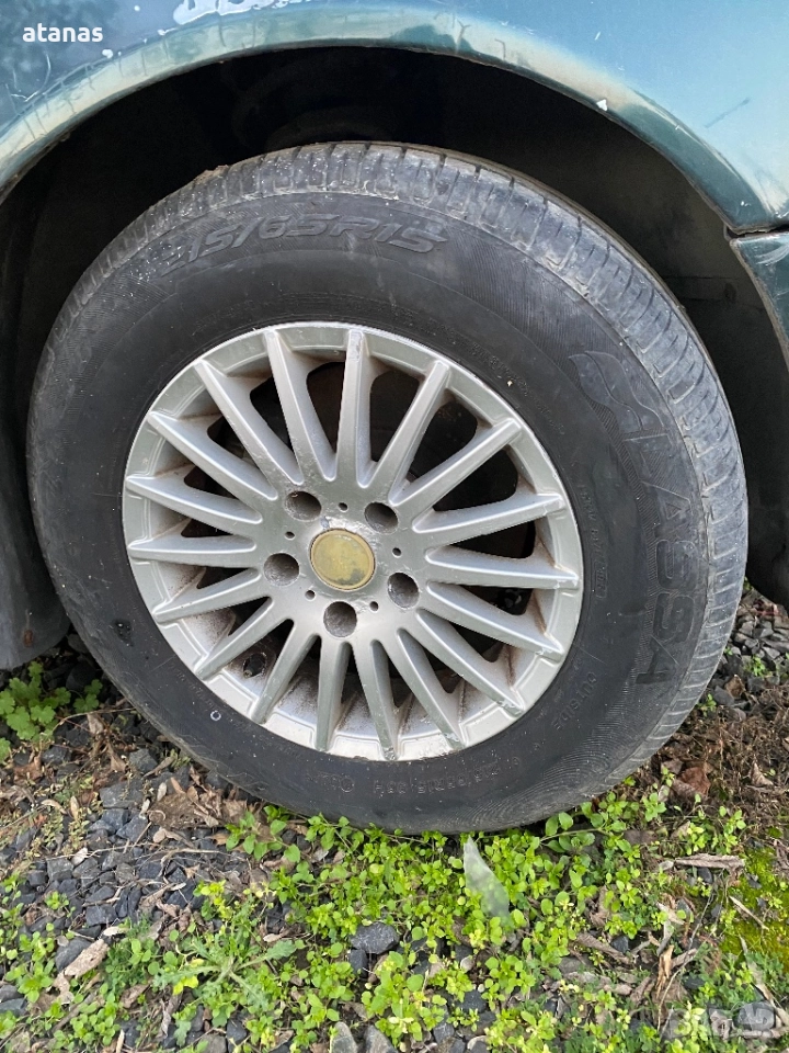 Гуми с джанти, снимка 1