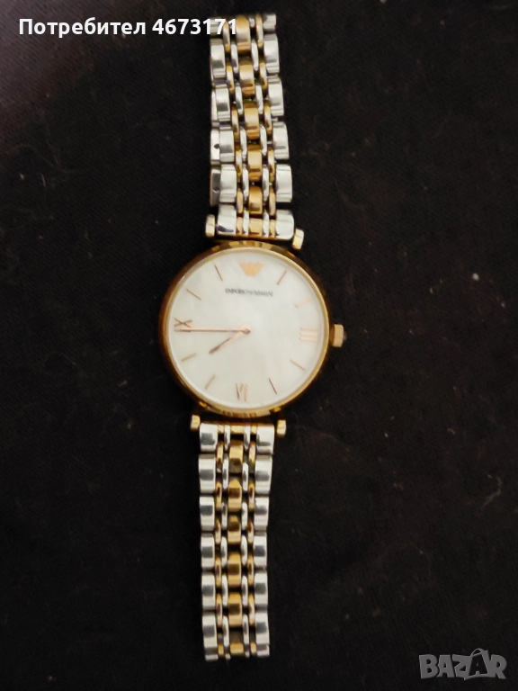 Часовник armani с батерия оригинален , снимка 1