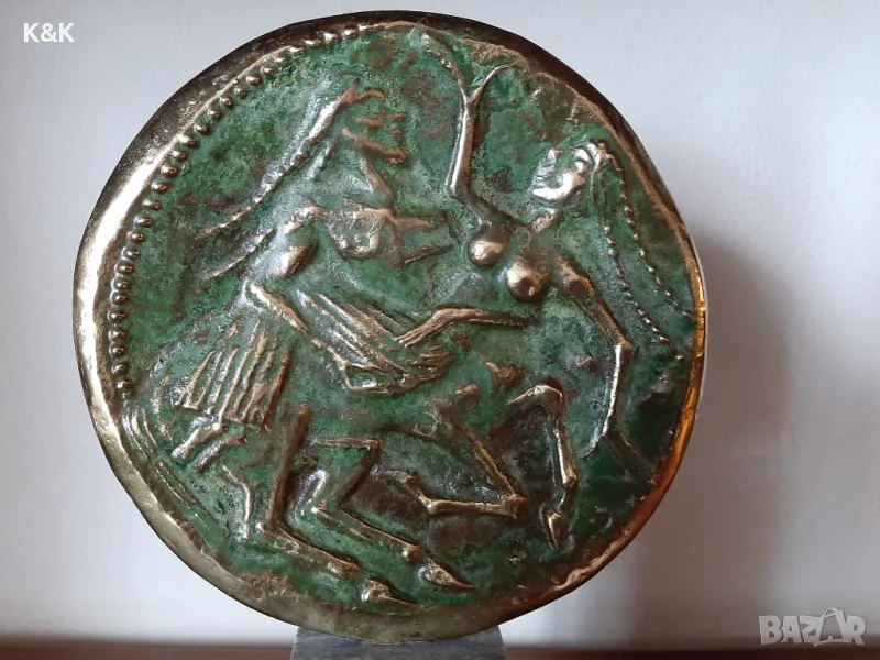 Антична бронзова монета, снимка 1