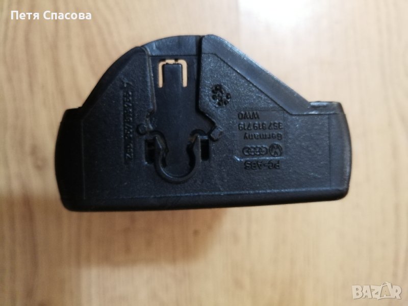 VW Passat Wagon B3 2.0 1992 решетка въздуховод парно в средата на таблото, снимка 1