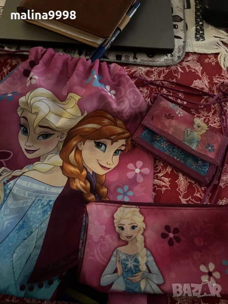 Детска чанта за спорт- физическо, несесер и портмоне Елза и Анна , снимка 1