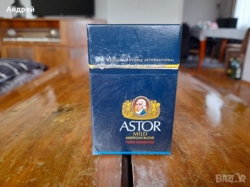 Стара кутия Astor, снимка 1