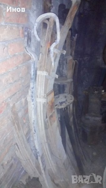 ЗИЛ-130- РЕСИОРИ/нов кардан , снимка 1