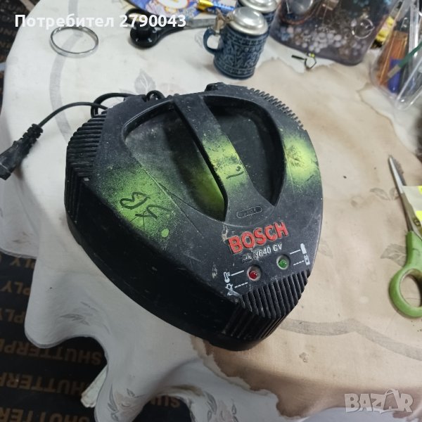 зарядно BOSCH, снимка 1