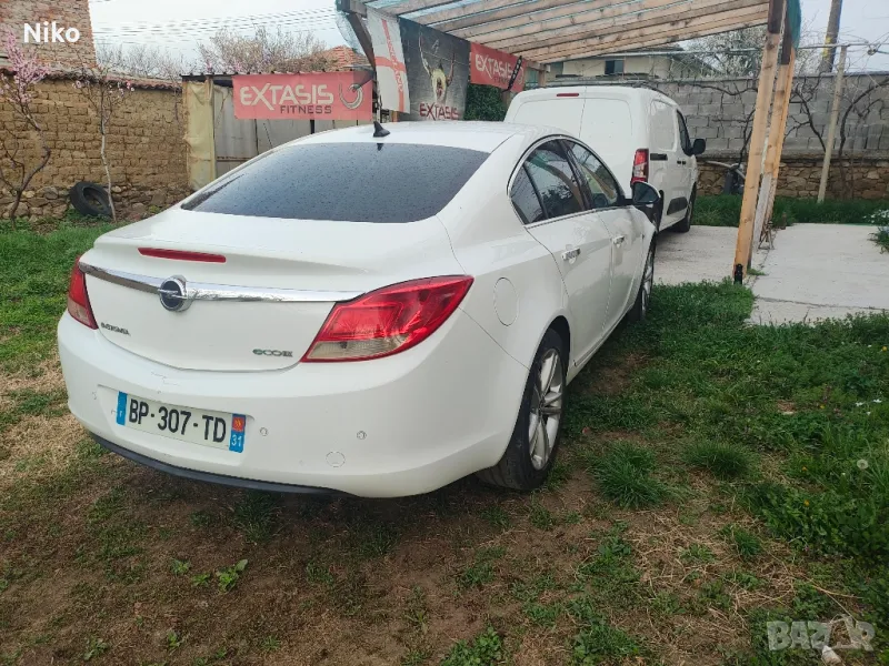 много запазна Opel Insignia , снимка 1
