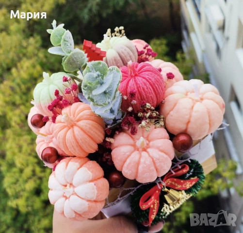 Коледни Букети , снимка 10 - Изкуствени цветя - 52332137