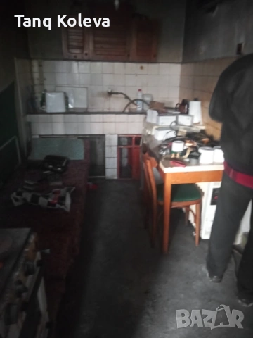 Продавам, снимка 7 - Къщи - 53559161