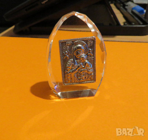 старинна малка сребърна икона Дева Мария, Богородица с младенеца върху стъклена плочка, снимка 3 - Икони - 36358036
