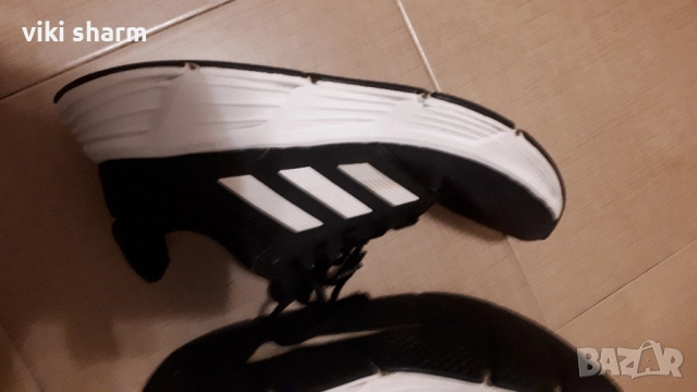 Оригинални маратонки Адидас( Adidas), снимка 5 - Маратонки - 52706116