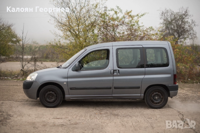 Citroen Berlingo 1.4i, снимка 4 - Автомобили и джипове - 52444116