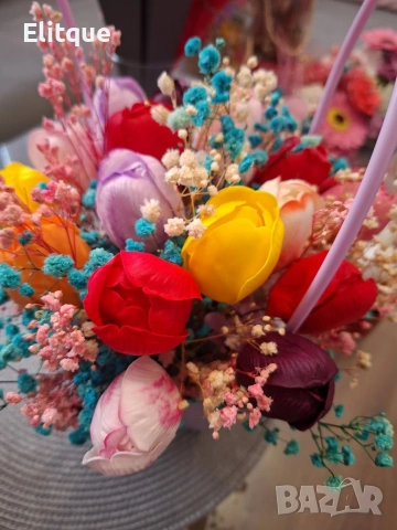 кошница с лалета , снимка 2 - Изкуствени цветя - 53431800