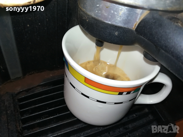 DELONGHI 15BAR SWISS 1603221218, снимка 7 - Кафемашини - 36123071